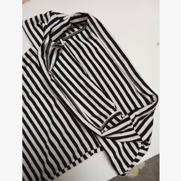 Striped Black White Rib Knit Fold Over Off Shoulder Slim Top Shirt - Picture 12 of 15